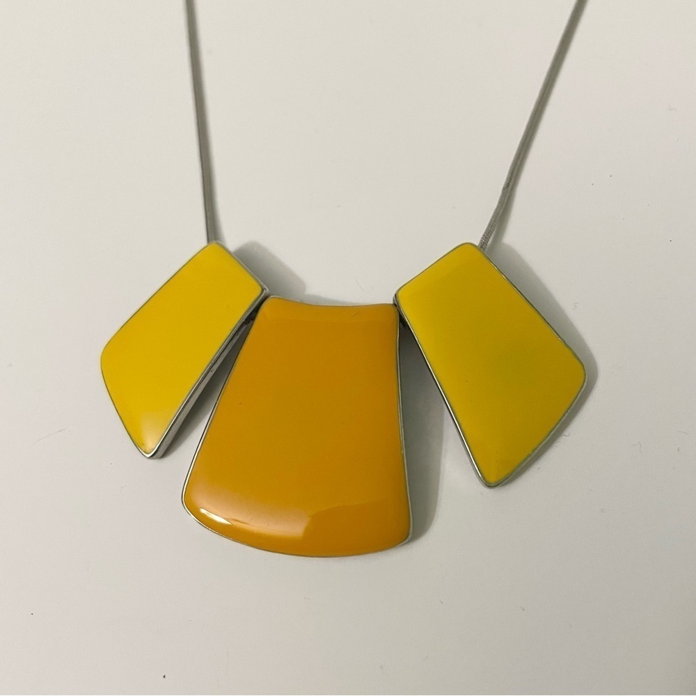 Color Block Geometric Statement Necklace - Picture 2 of 11